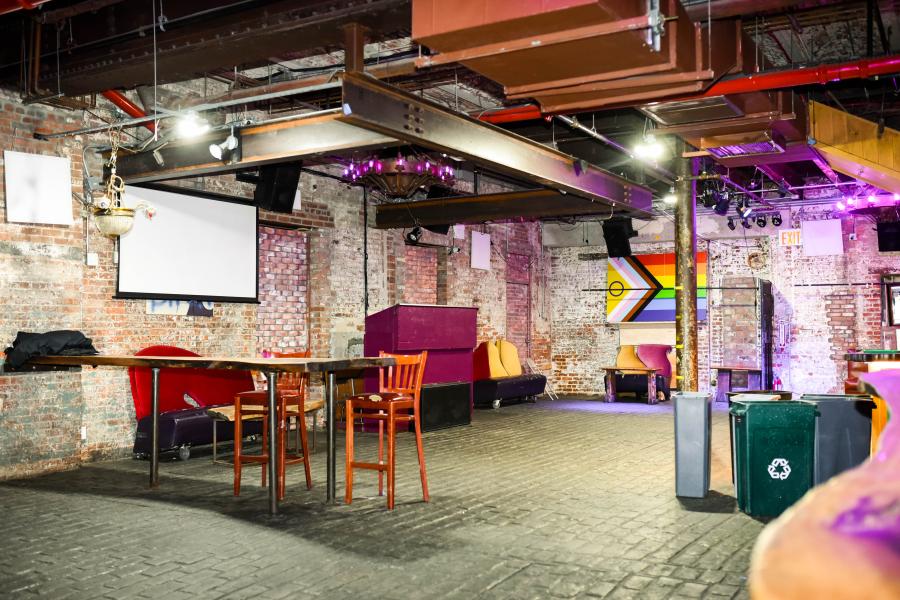 Main Room at 3 Dollar Bill
