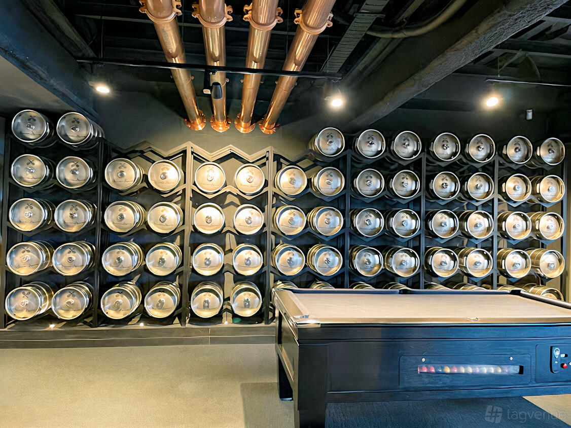 The Landing Bar - The Rogue Squire - Event Venue Hire - Tagvenue.com