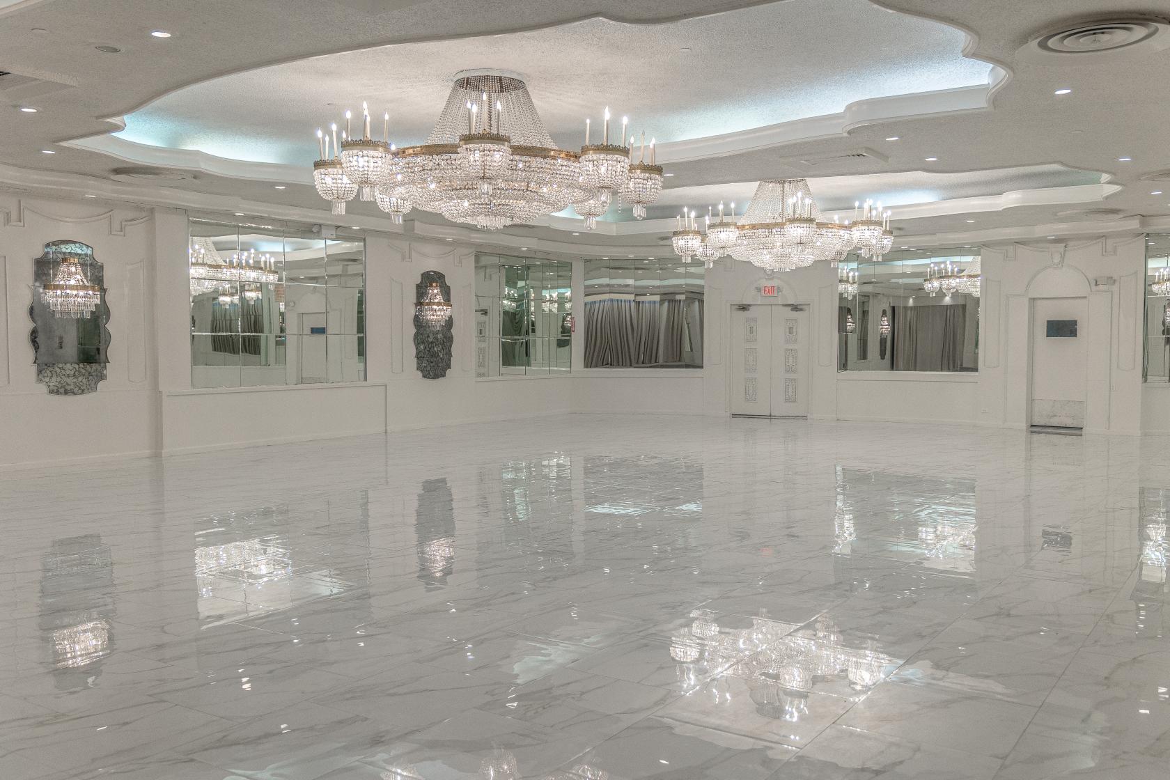 Regency Room - Astoria World Manor - Event Venue Rental - Tagvenue.com