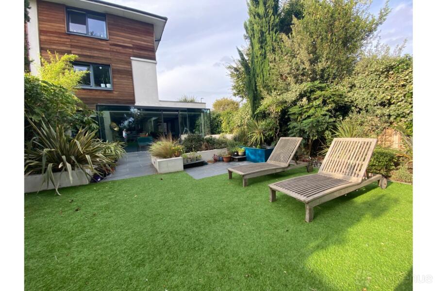 Entire Venue Entire Venue