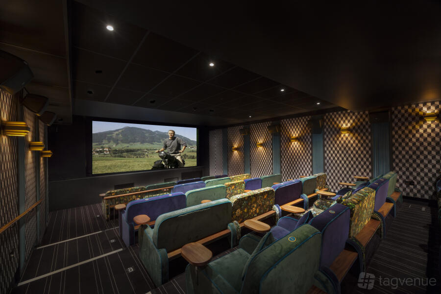 Screen 3 at