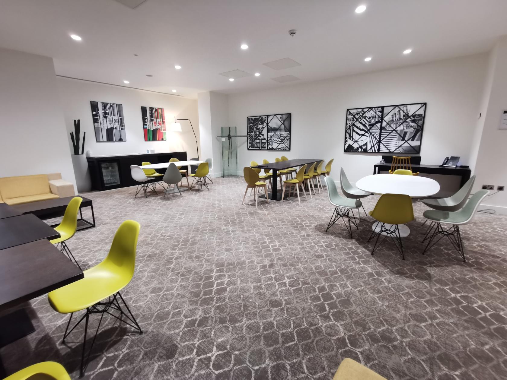 Co-Working Lounge - Pullman Liverpool - Event Venue Hire - Tagvenue.com