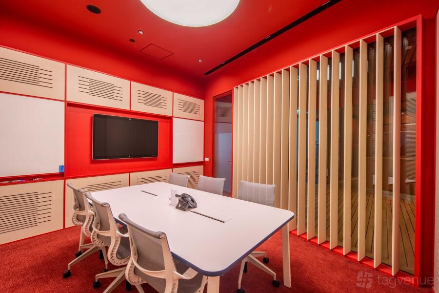 Meeting Room 6 at