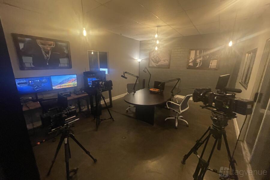 Empty Recording Studio Space For Rent Los Angeles
