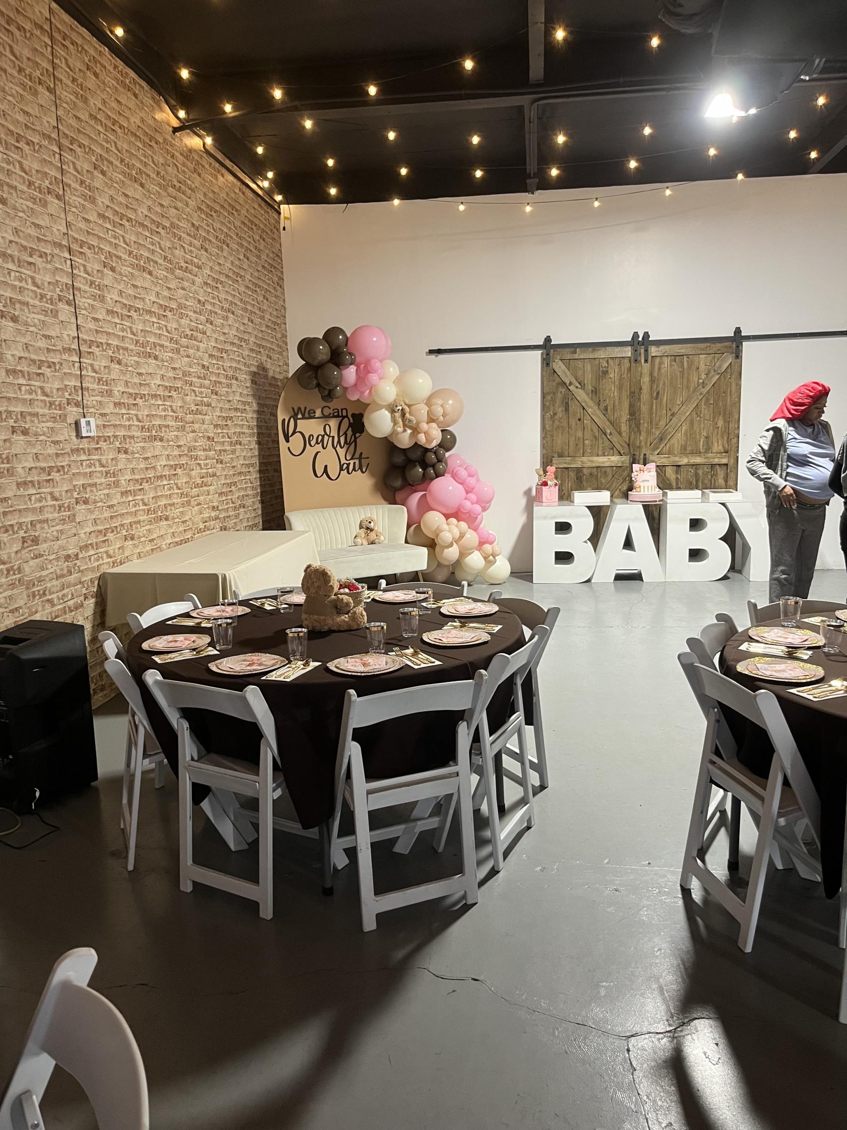 Rustic Event Space - Yaya’s Showroom - Event Venue Rental - Tagvenue.com