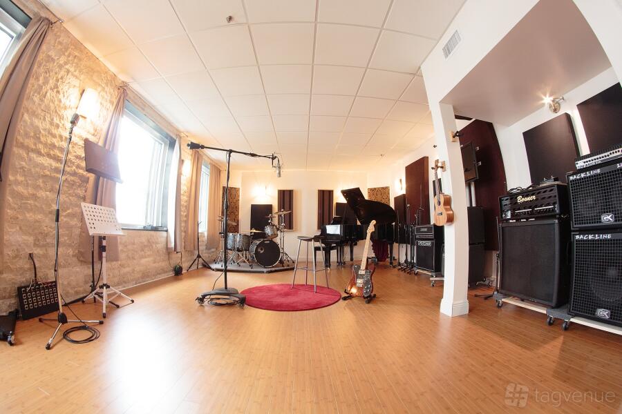 Heiga Studios Heiga Studios