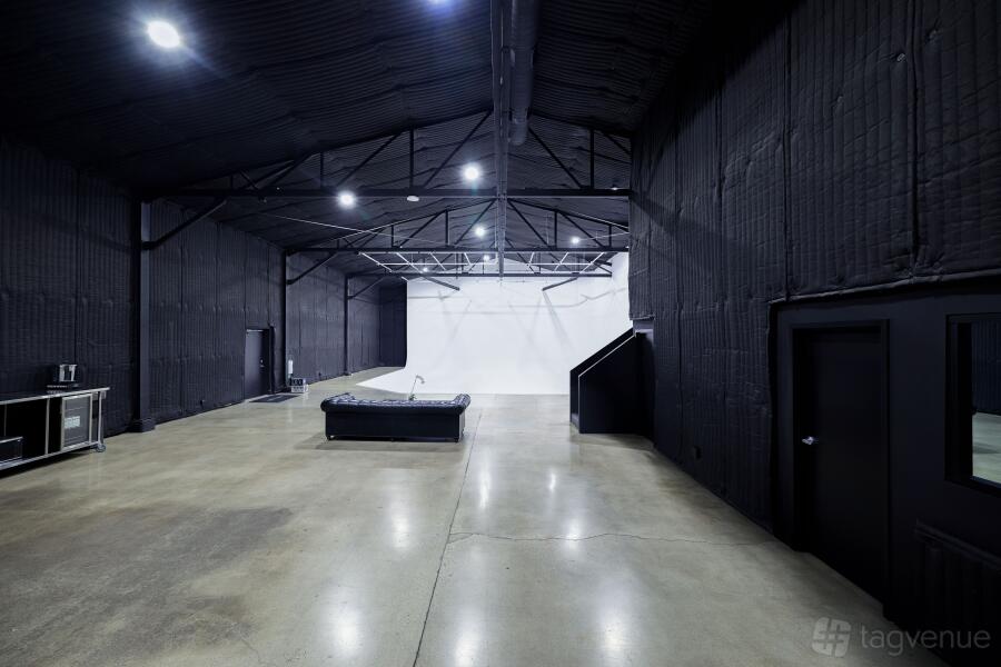 Stage 4 at Hubble Studio
