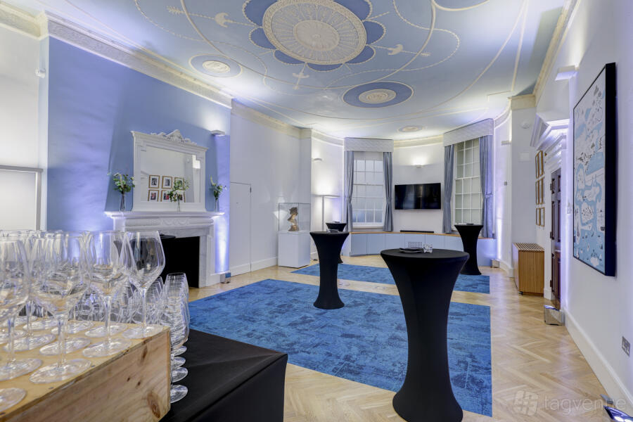 Queen Elizabeth II Room Queen Elizabeth II Room