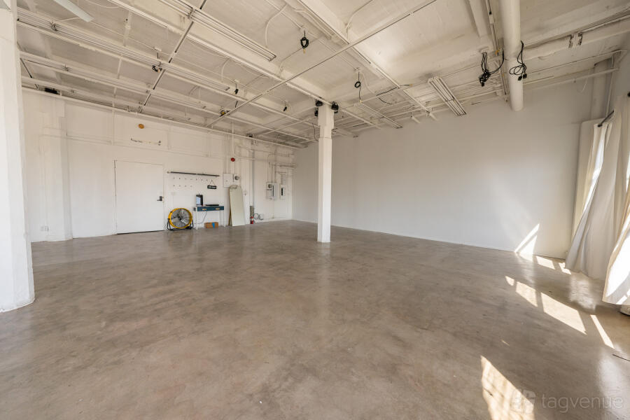Loft 5 - Sunny Loft - LA Lofts Studios - Event Venue Rental - Tagvenue.com