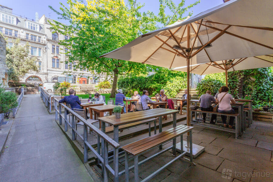 Outdoor Area Outdoor Area