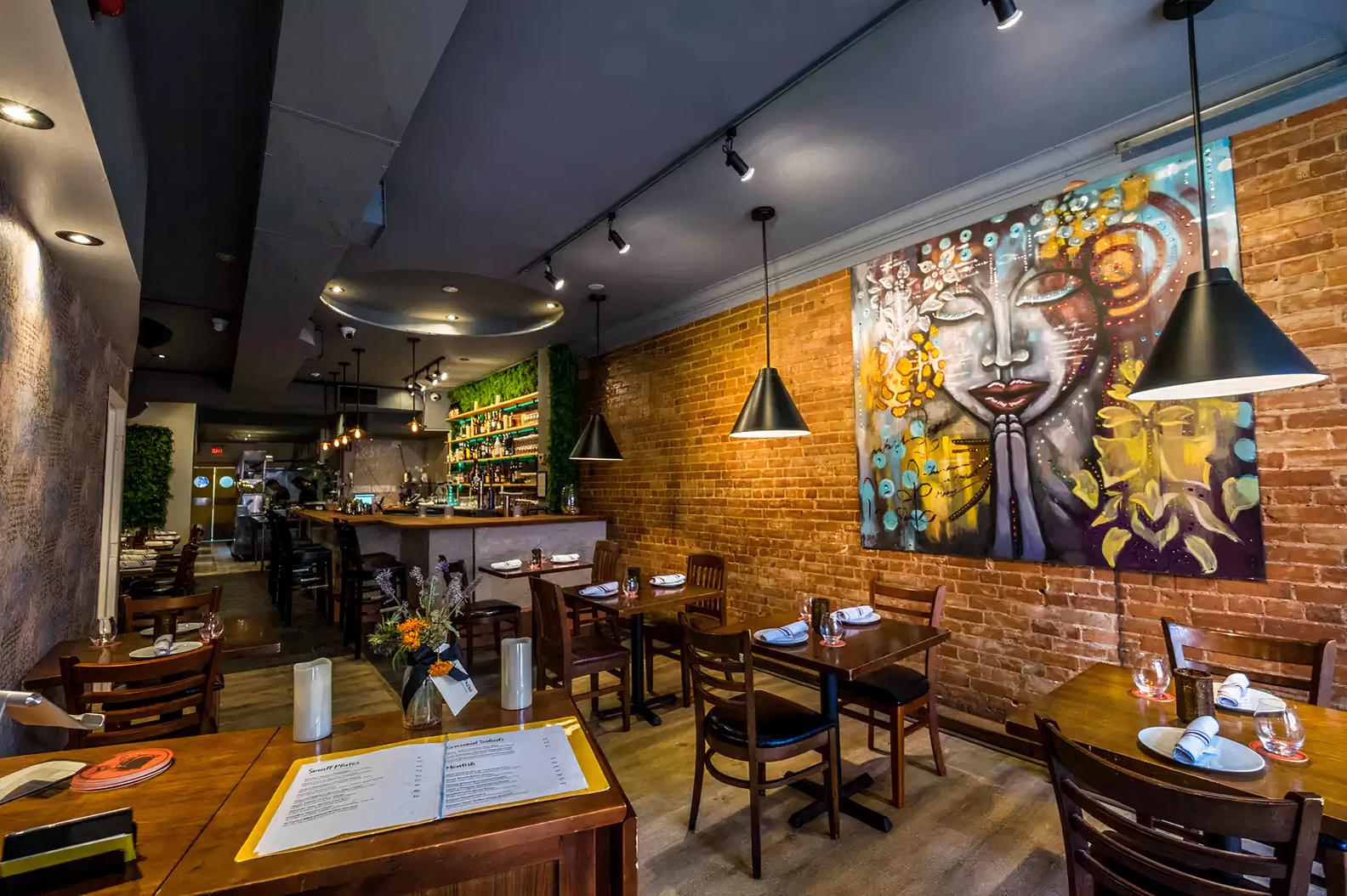 Curryish Tavern