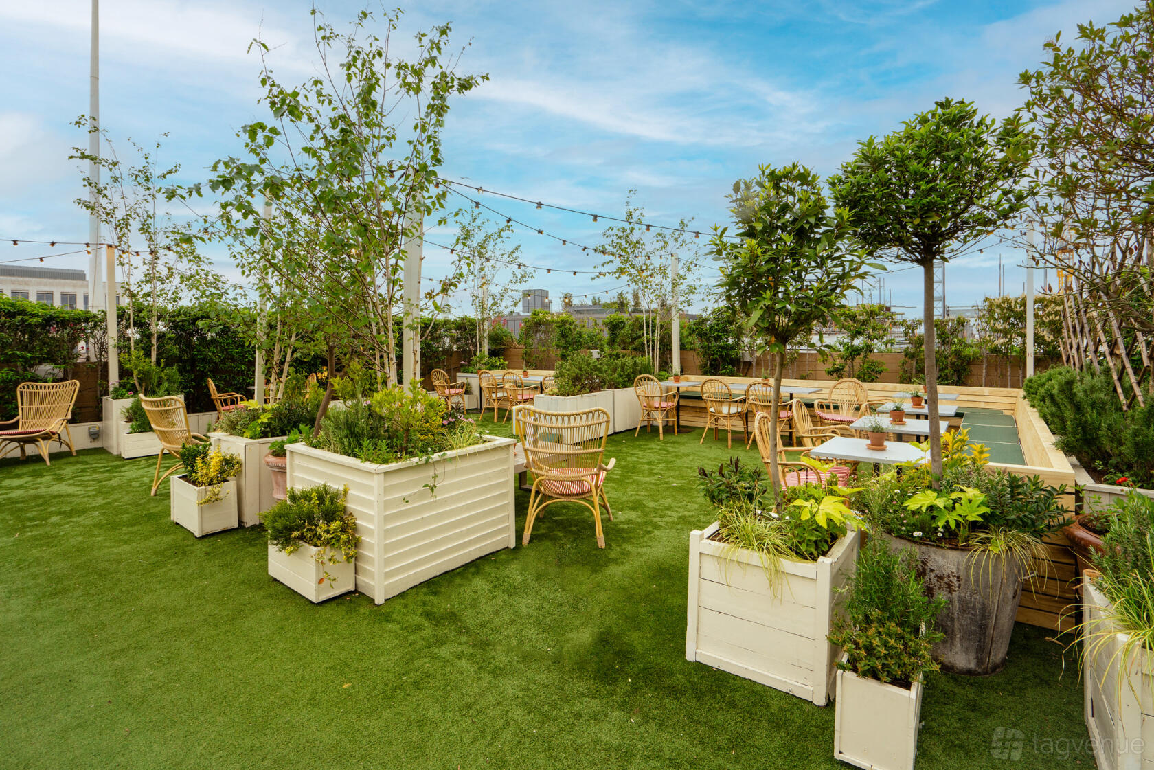 1864 Rooftop Bar Venue Hire in London | Photos & Prices