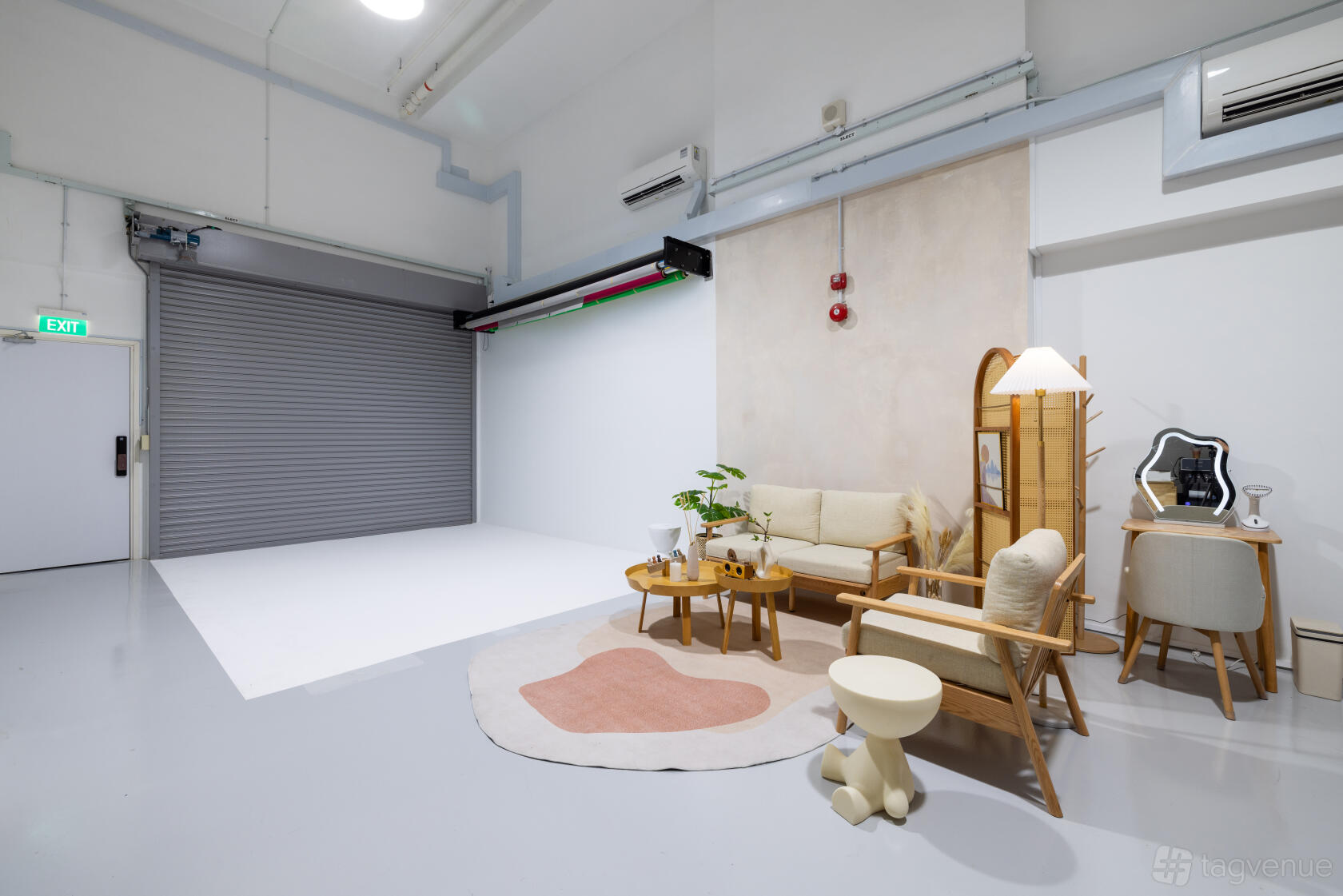 Studio Photo Rice Photo Studio - Pufferfish Studios (Studio 3) - Event Venue Rental ...