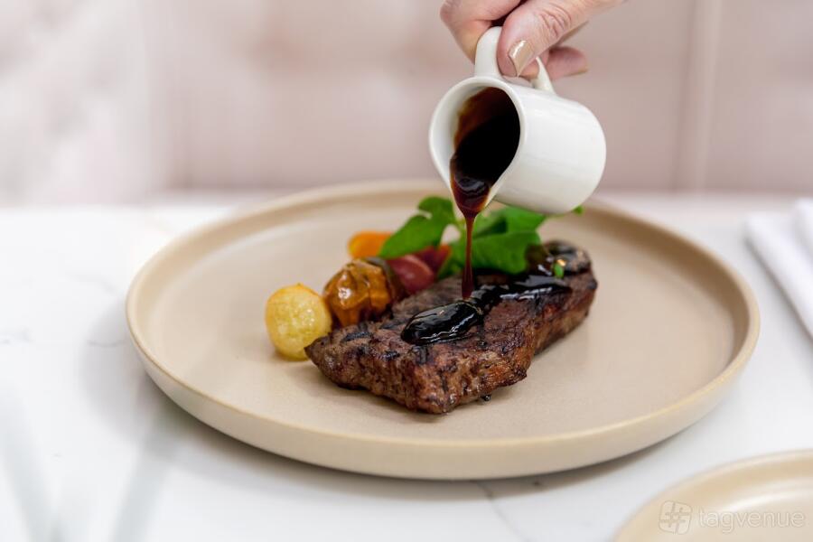 dapl Restaurant Venue Hire in Brisbane | Photos & Prices