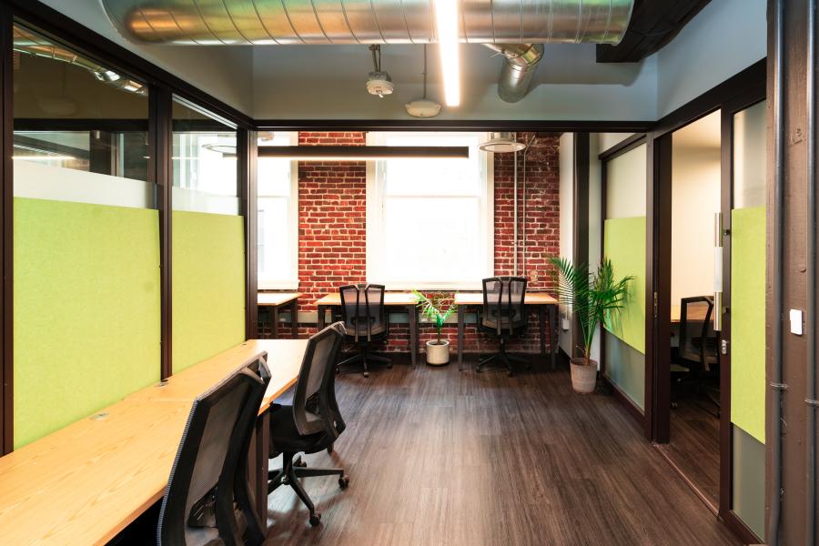 4 Person Day Office 4 Person Day Office