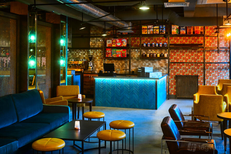 Co-Working Co-Working