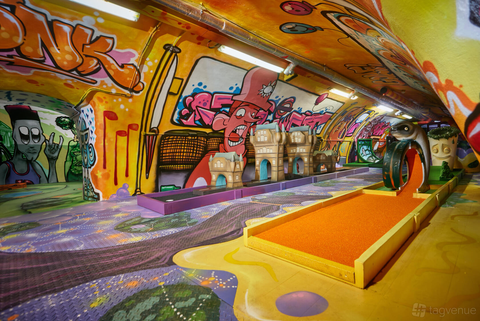 Plonk Borough Venue Hire in London | Photos & Prices
