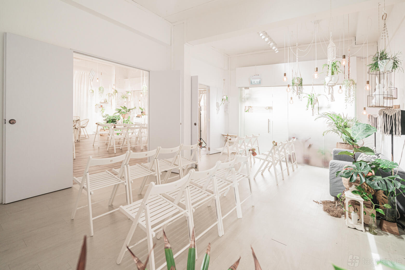 White Rabbit Hole Chinatown Venue Rental in Singapore | Photos & Prices