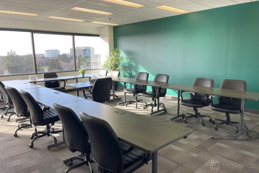 Large Meeting Room Large Meeting Room