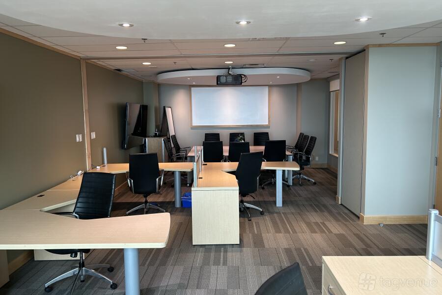 Yonge/Bloor Suite Yonge/Bloor Suite
