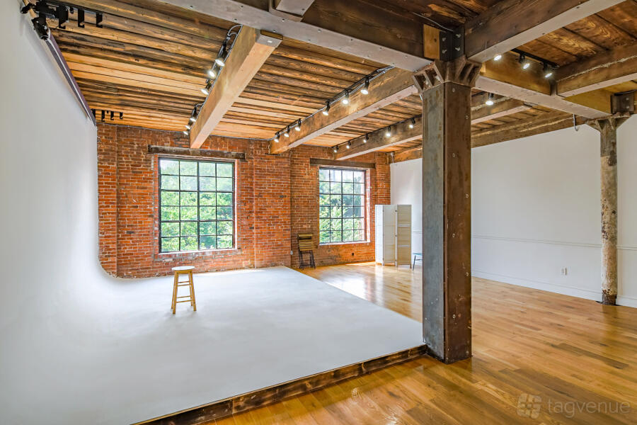Historic Brick Studio at Brooklyn Photo Studios