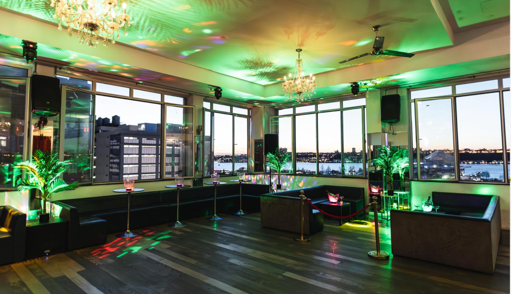 A closer look at Private Beachfront Luxury Penthouse With Private Event Space