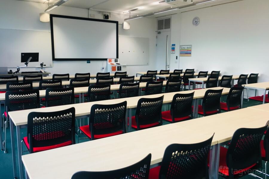 Large Classroom Large Classroom