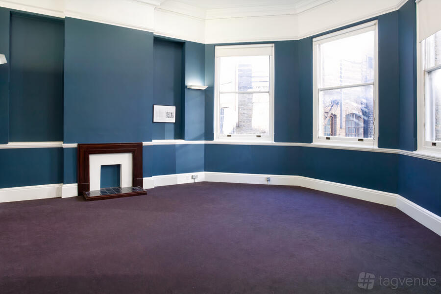 Medium Committee Room at Shoreditch Town Hall