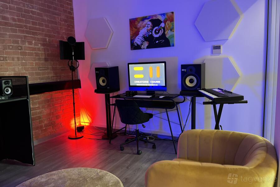 Music Studio Music Studio