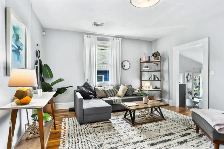 Upper Level at