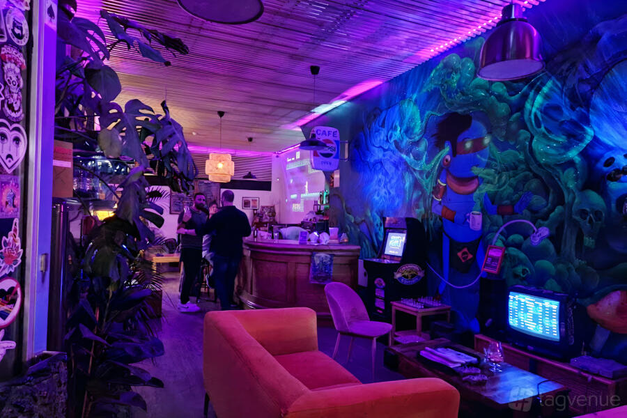 Upstairs Retro Bar & Café Upstairs Retro Bar & Café