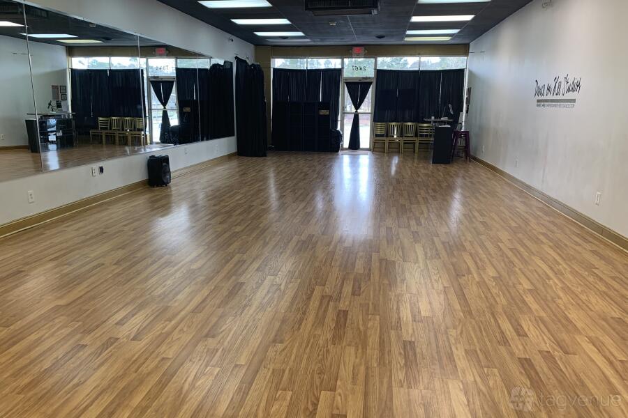 Main Room at Dance on Kee Studios