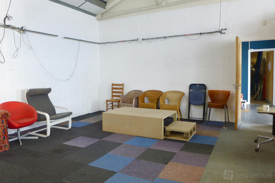 Entire Studio Entire Studio