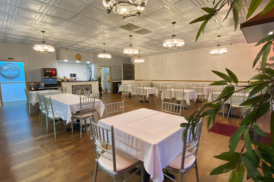 Main Dining at Lazeeza Grill Restaurant & Banquet Hall