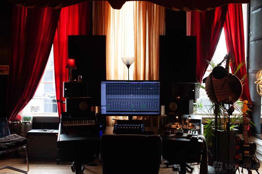 Manic Recording Studio Manic Recording Studio
