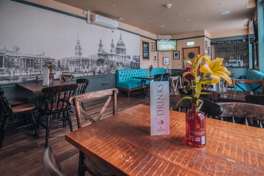 Private Function Room - The Flying Horse - Event Venue Hire - Tagvenue.com