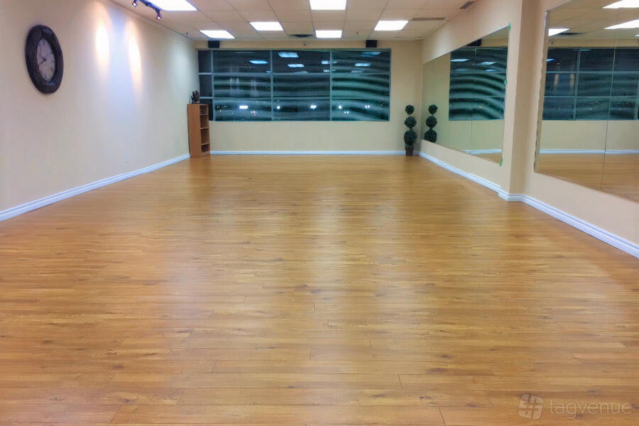 Dance Studio Dance Studio