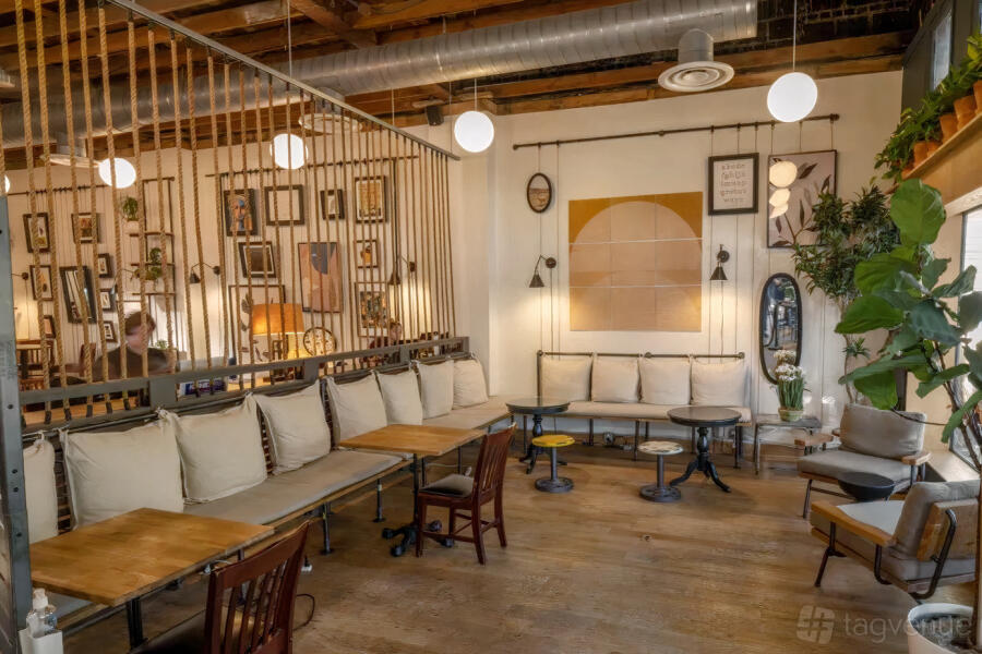 Front Cafe at
