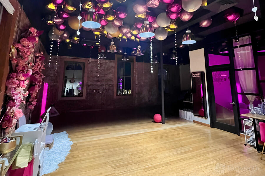 Whole Venue Whole Venue
