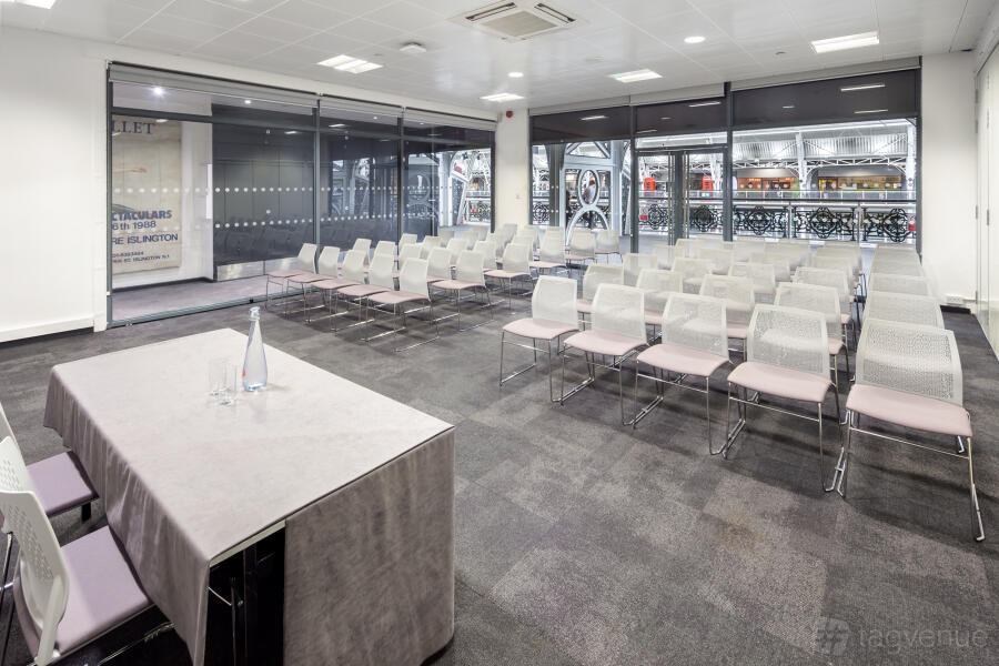 Meeting Rooms Meeting Rooms