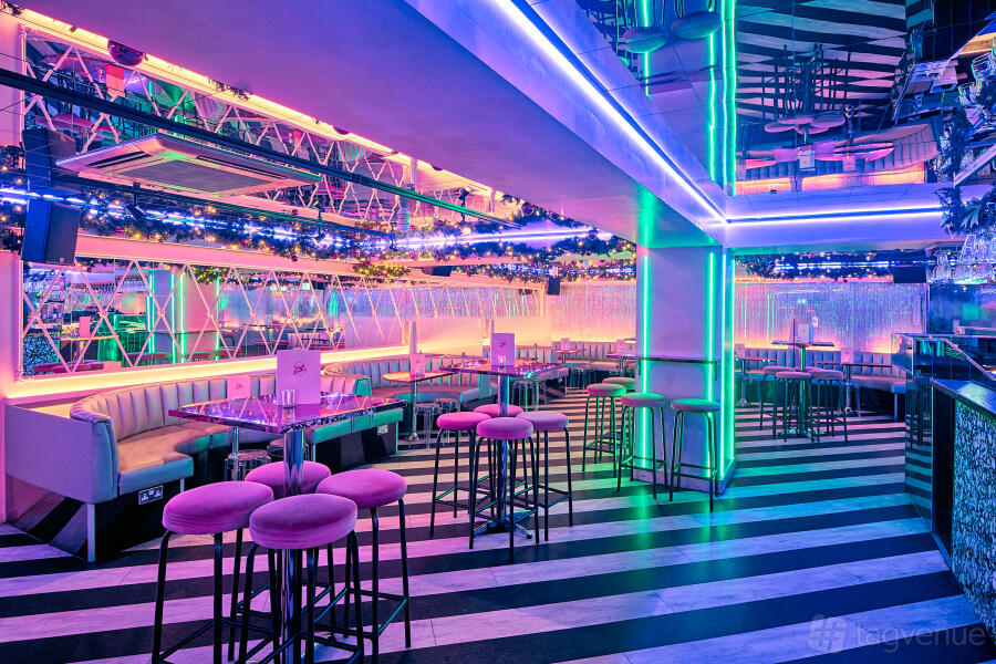 Whole Venue Whole Venue