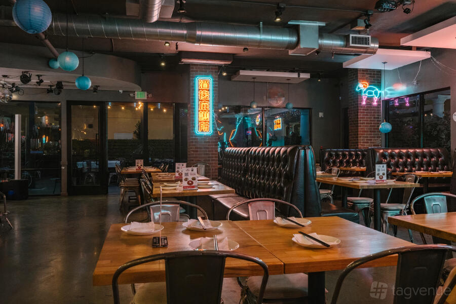 Indoor Space at Tang Dynasty