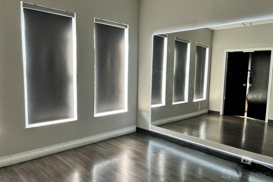 Studio 509B | Dance Annex Studio 509B | Dance Annex