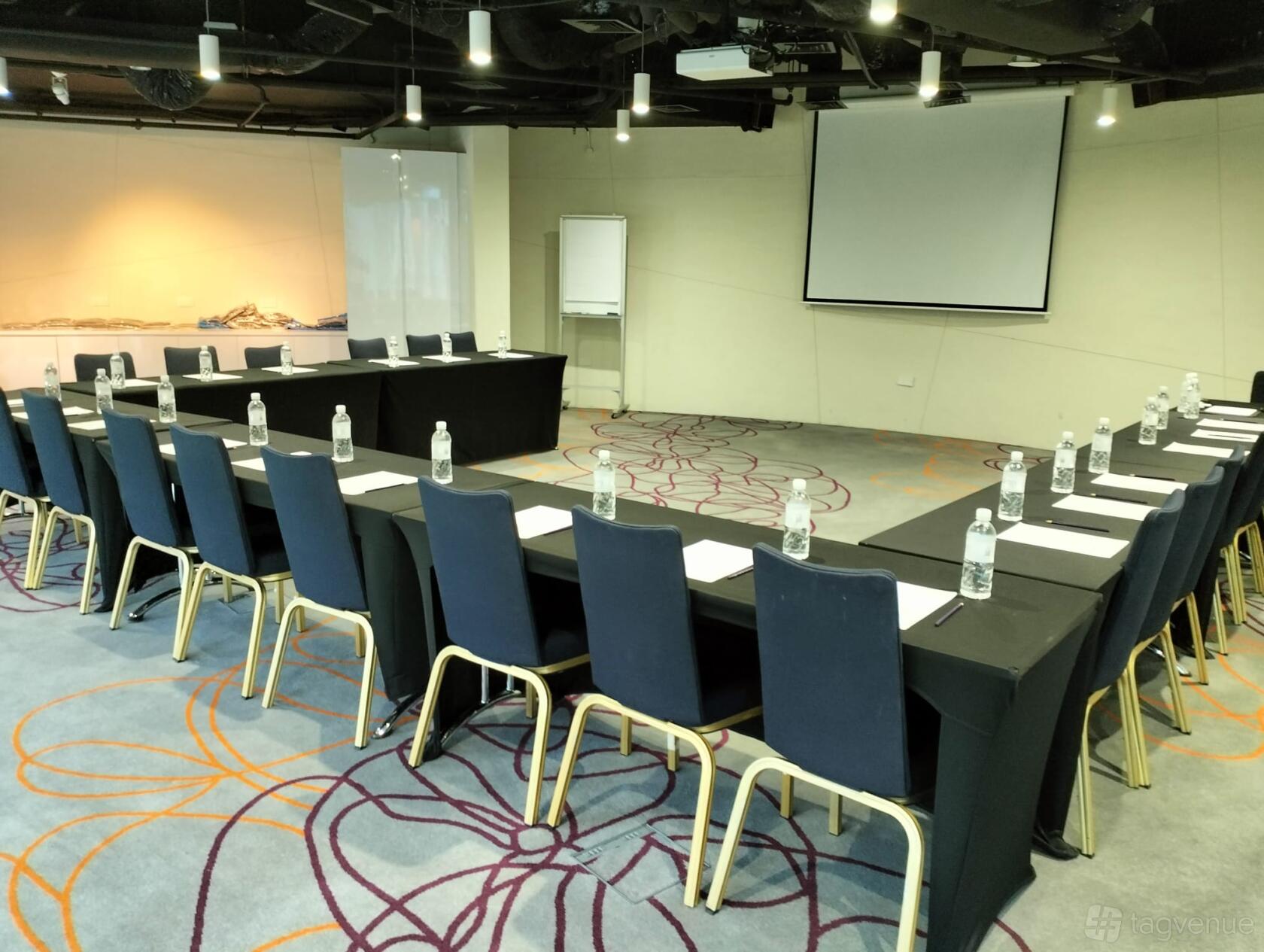 Capri Changi City Venue Rental in Singapore | Photos & Prices