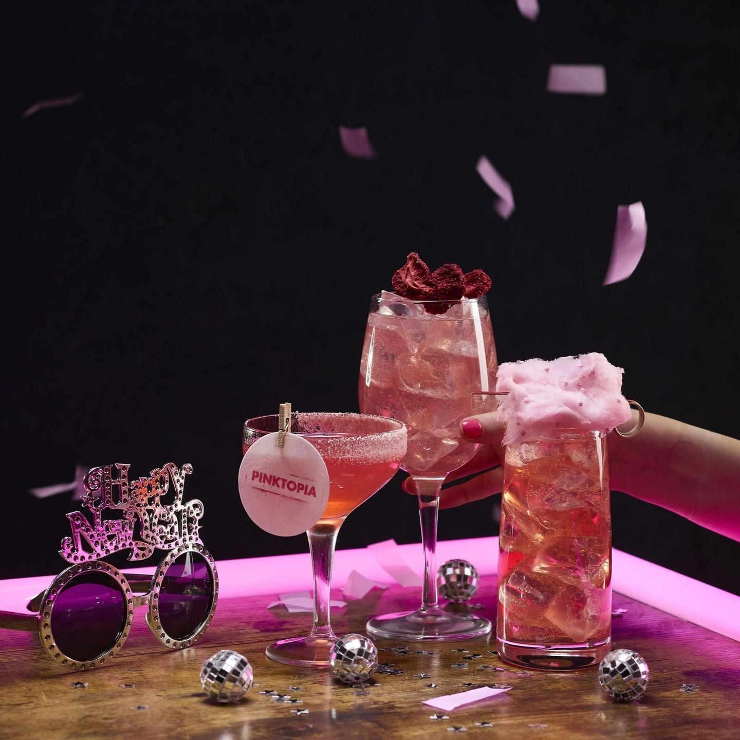 Cocktails & Karaoke - Boom Battle Bar The O2 - Event Venue Hire ...