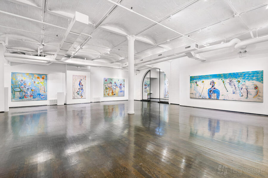 Entire Gallery Entire Gallery
