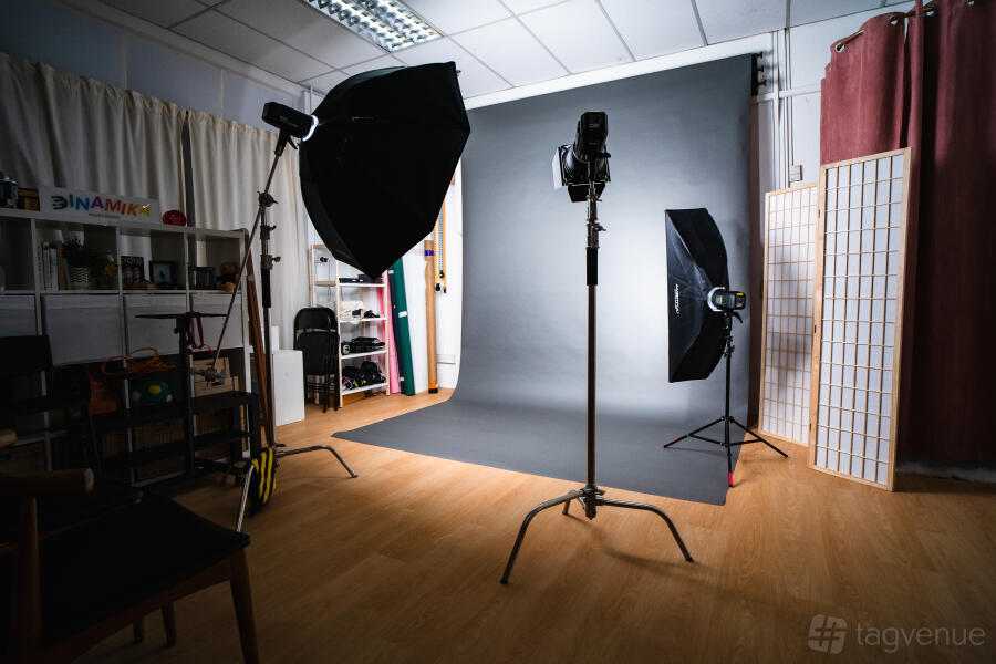 Entire Studio Entire Studio