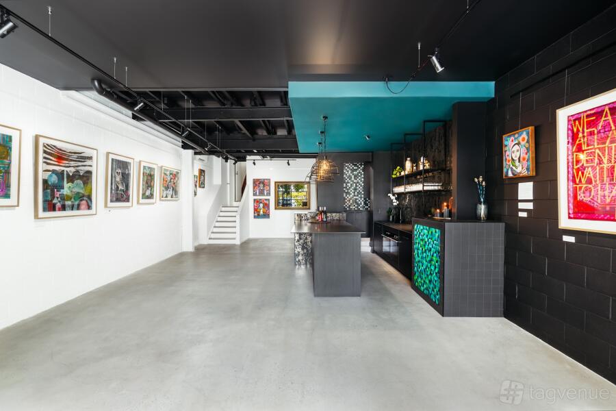 Align Gallery Align Gallery