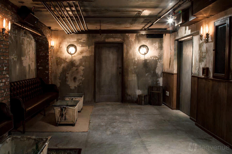 Private Room at Dirty Laundry