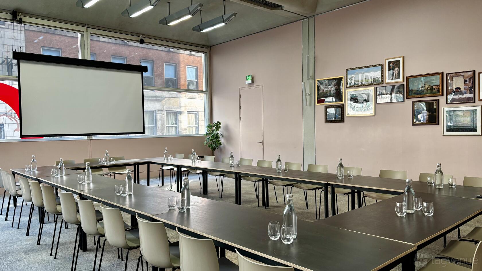 Lecture Room - Manchester Art Gallery - Event Venue Hire - Tagvenue.com